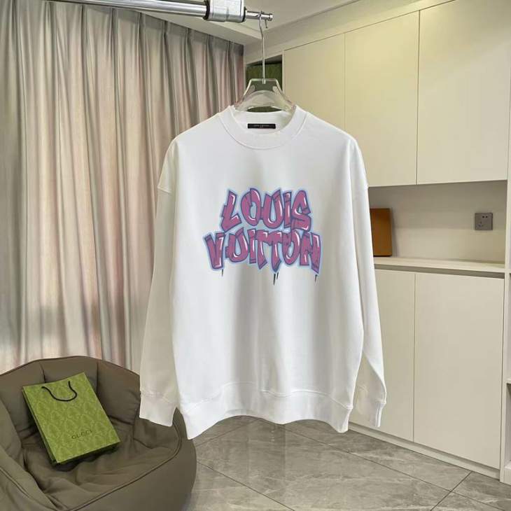 Picture of LV Sweatshirt _SKULVS-2XLhgntx1034082